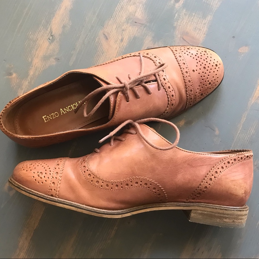 Enzo Angiolini Women's Wingtip Oxford Shoes